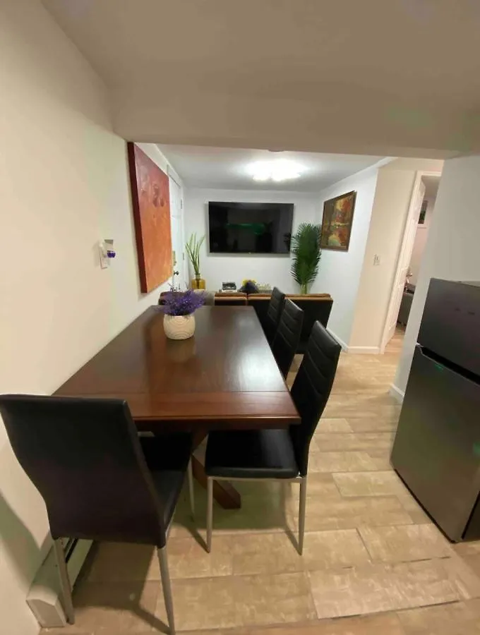 145 St Queens Near Jfk, Lga, & Citi Field, Free Parking In The Backyard 646-667-6696 New York Apartment